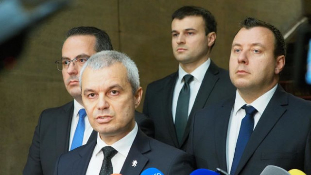 Възраждане внася вот на недоверие срещу кабинета Желязков  съобщават от